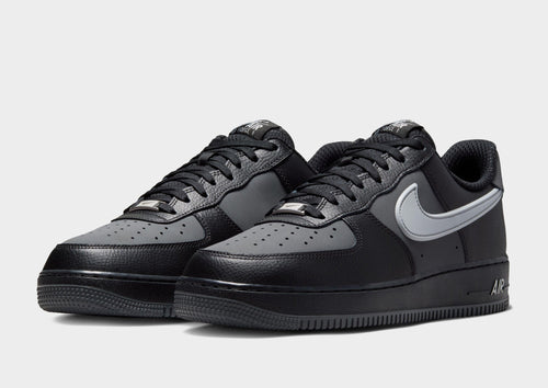 รองเท้าผู้ชาย Air Force 1 '07 LV8