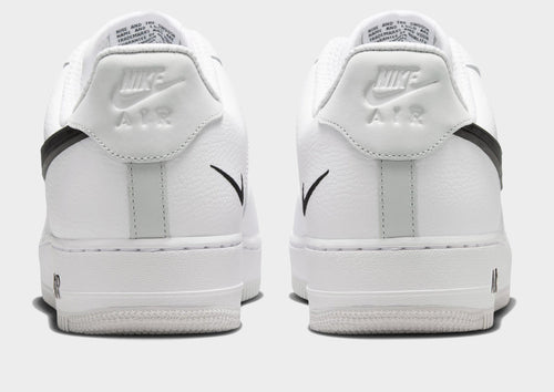 รองเท้าผู้ชาย Air Force 1 '07 LV8