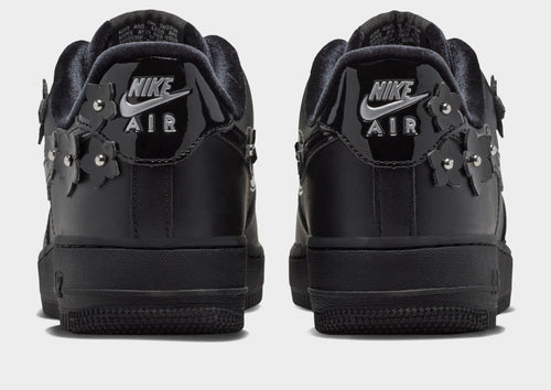 รองเท้าผู้หญิง Air Force 1 '07 "Florette”