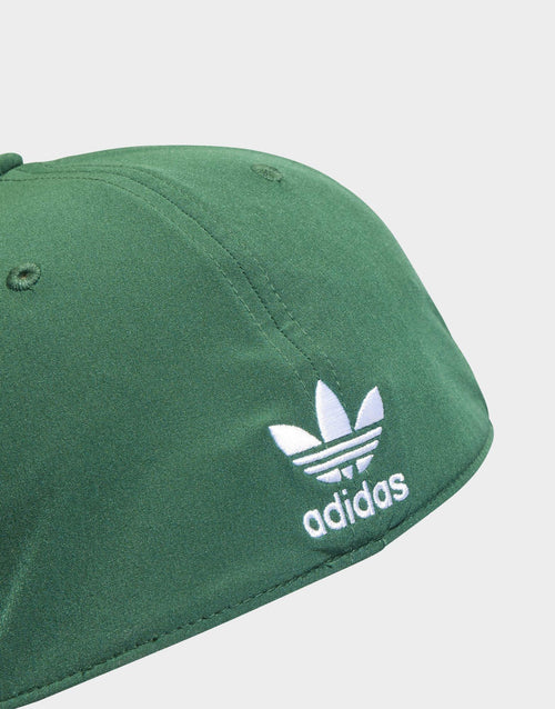 หมวกแก๊ป Adi Dassler