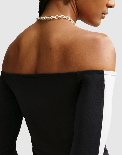 เสื้อแขนยาวผู้หญิง Sportswear Off-Shoulder