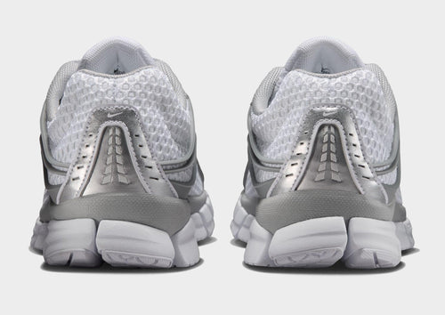 รองเท้าผู้หญิง Zoom Skylon 11