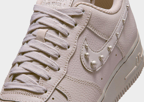 รองเท้าผู้หญิง Air Force 1 '07
