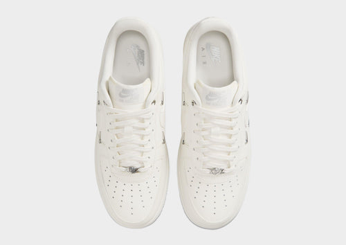 รองเท้าผู้หญิง Air Force 1 '07 LV8