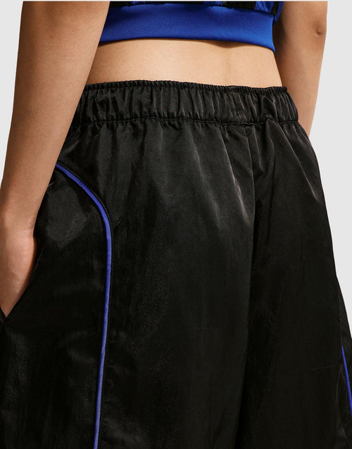 กางเกงขาสั้นผู้หญิง Sportswear Loose Mid-Rise