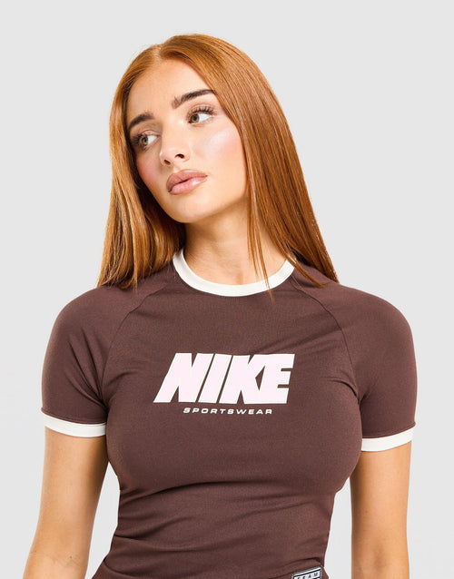 เสื้อแขนสั้นผู้หญิง Sportswear Fitted