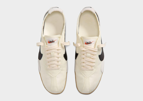 รองเท้าผู้หญิง Moon Shoe