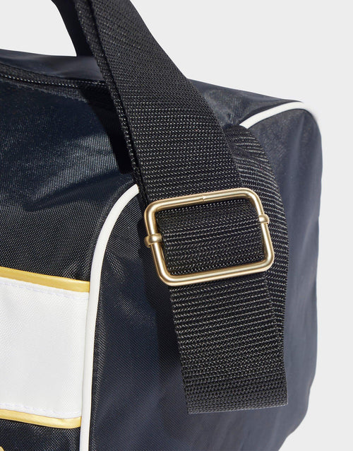 กระเป๋า Small Duffel