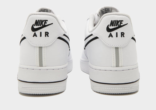 รองเท้าผู้ชาย Air Force 1 '07 LV8