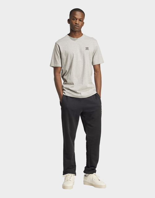 เสื้อยืดผู้ชาย Trefoil Essentials