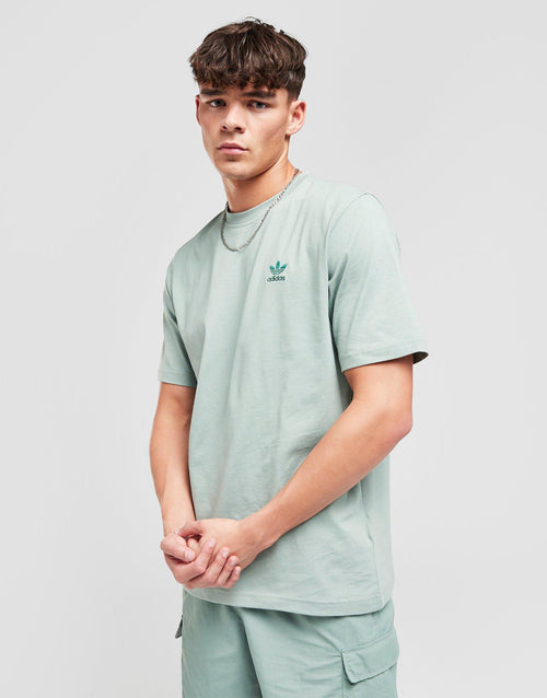 เสื้อยืดผู้ชาย Trefoil Essentials