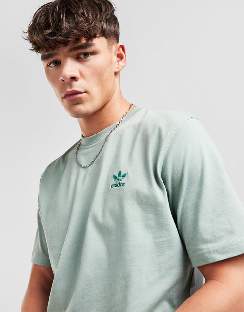 เสื้อยืดผู้ชาย Trefoil Essentials