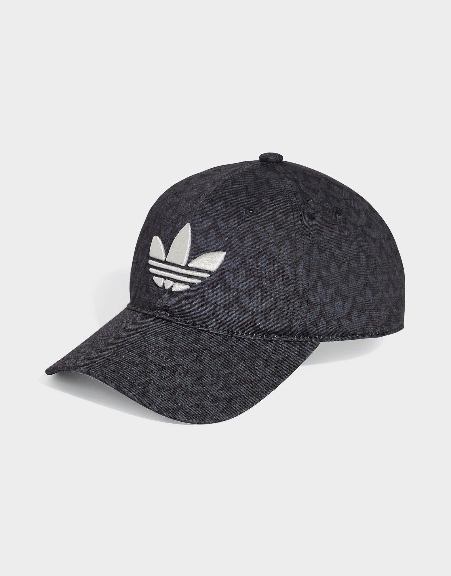 หมวกแก็ป Trefoil Monogram