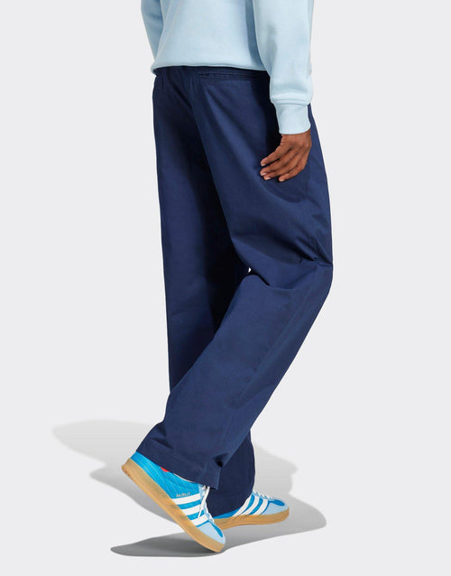 กางกงขายาวผู้ชาย Trefoil Essentials Chinos