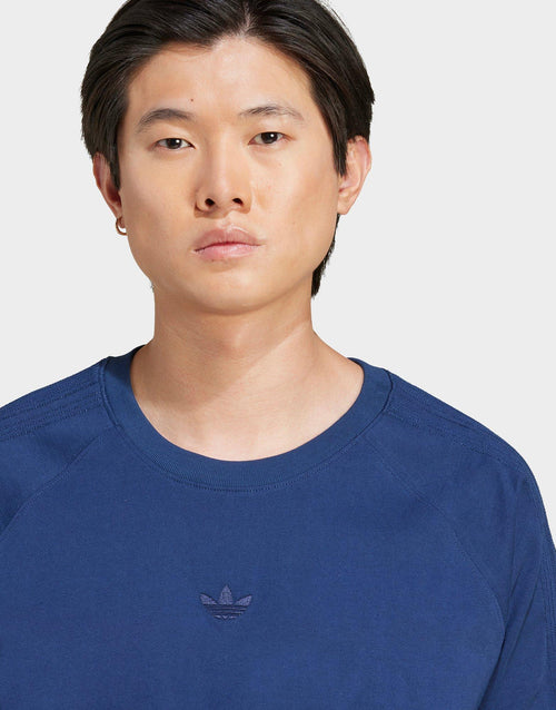 เสื้อยืดผู้ชาย Premium Essentials