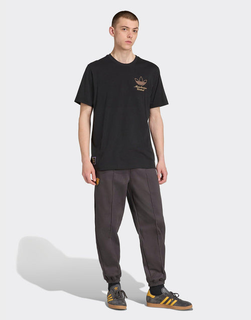 เสื้อยืดผู้ชาย MUFC Terrace Icons