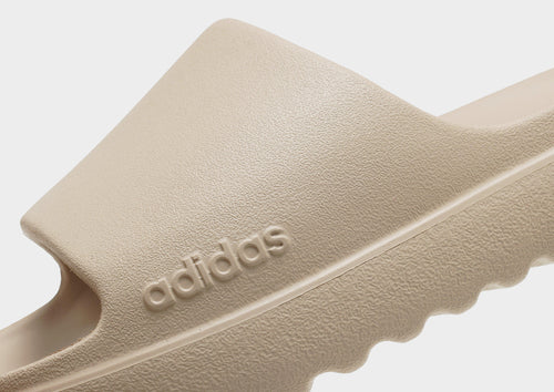 รองเท้าแตะผู้หญิง Adilette Lumia