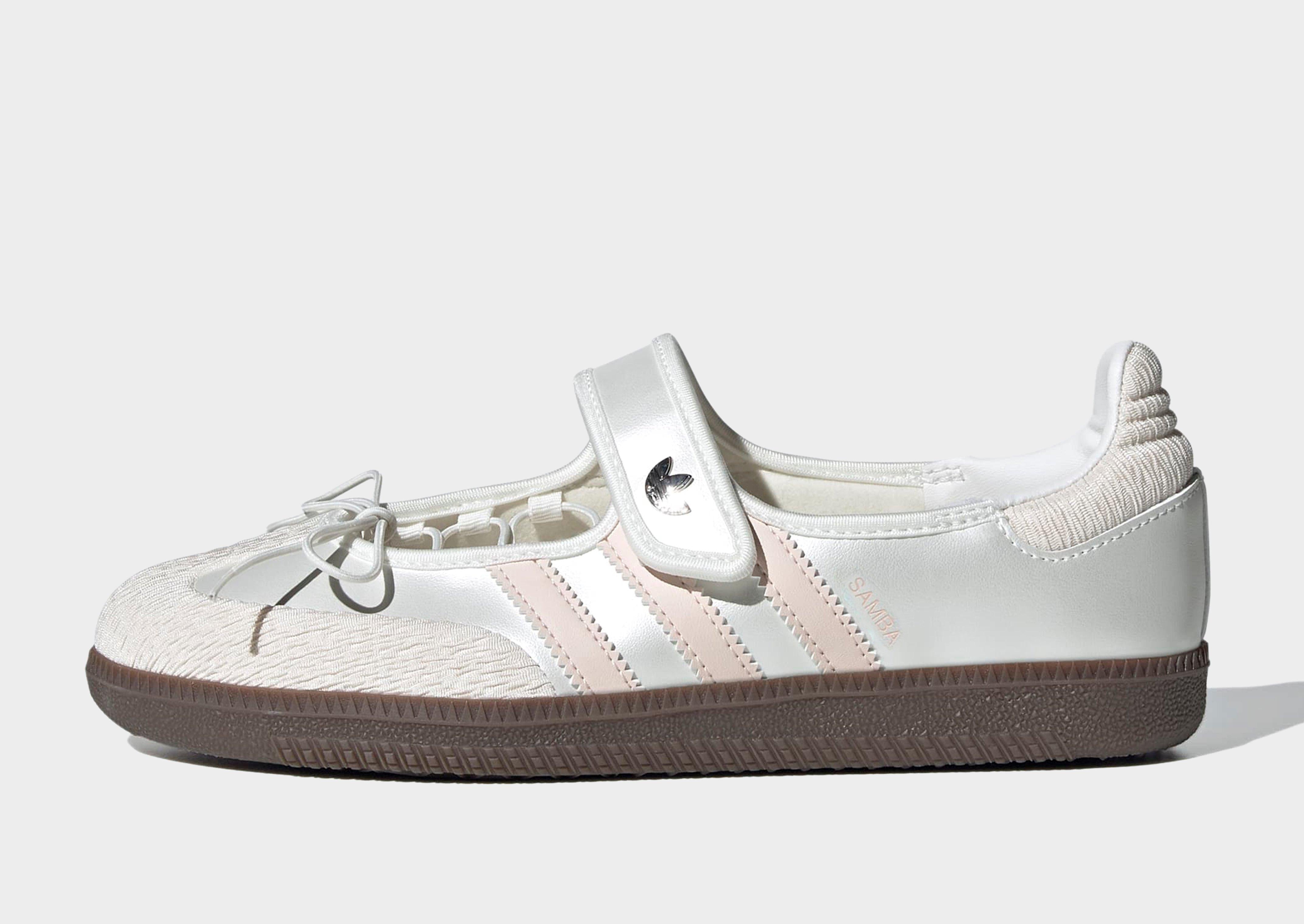 รองเท้าผู้หญิง Samba Jane