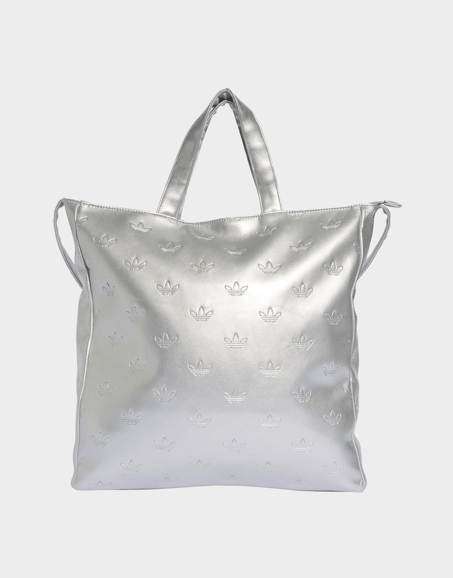 กระเป๋า Adicolor Shopper