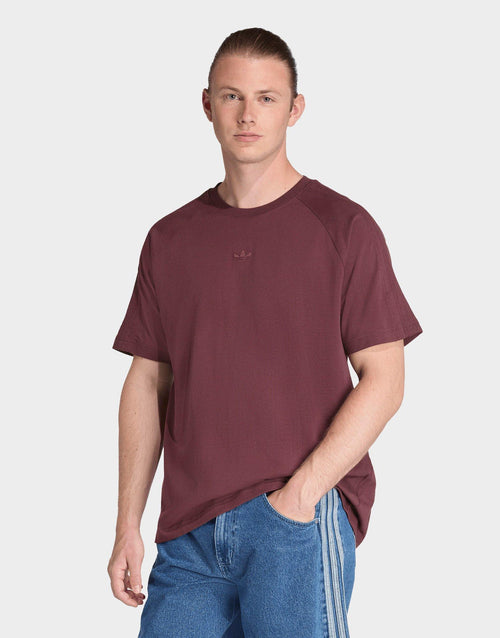 เสื้อยืดผู้ชาย Premium Essentials