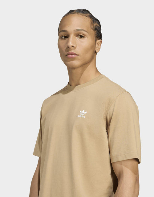 เสื้อยืดผู้ชาย Trefoil Essentials