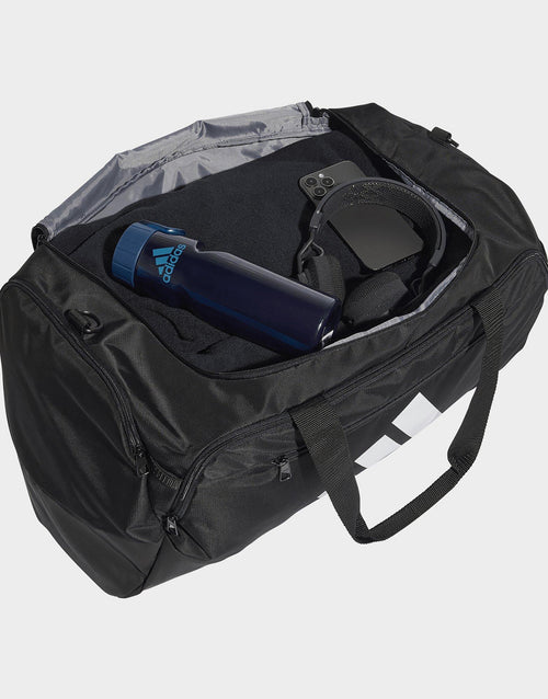 กระเป๋า Training Defender Duffle (60.6L)