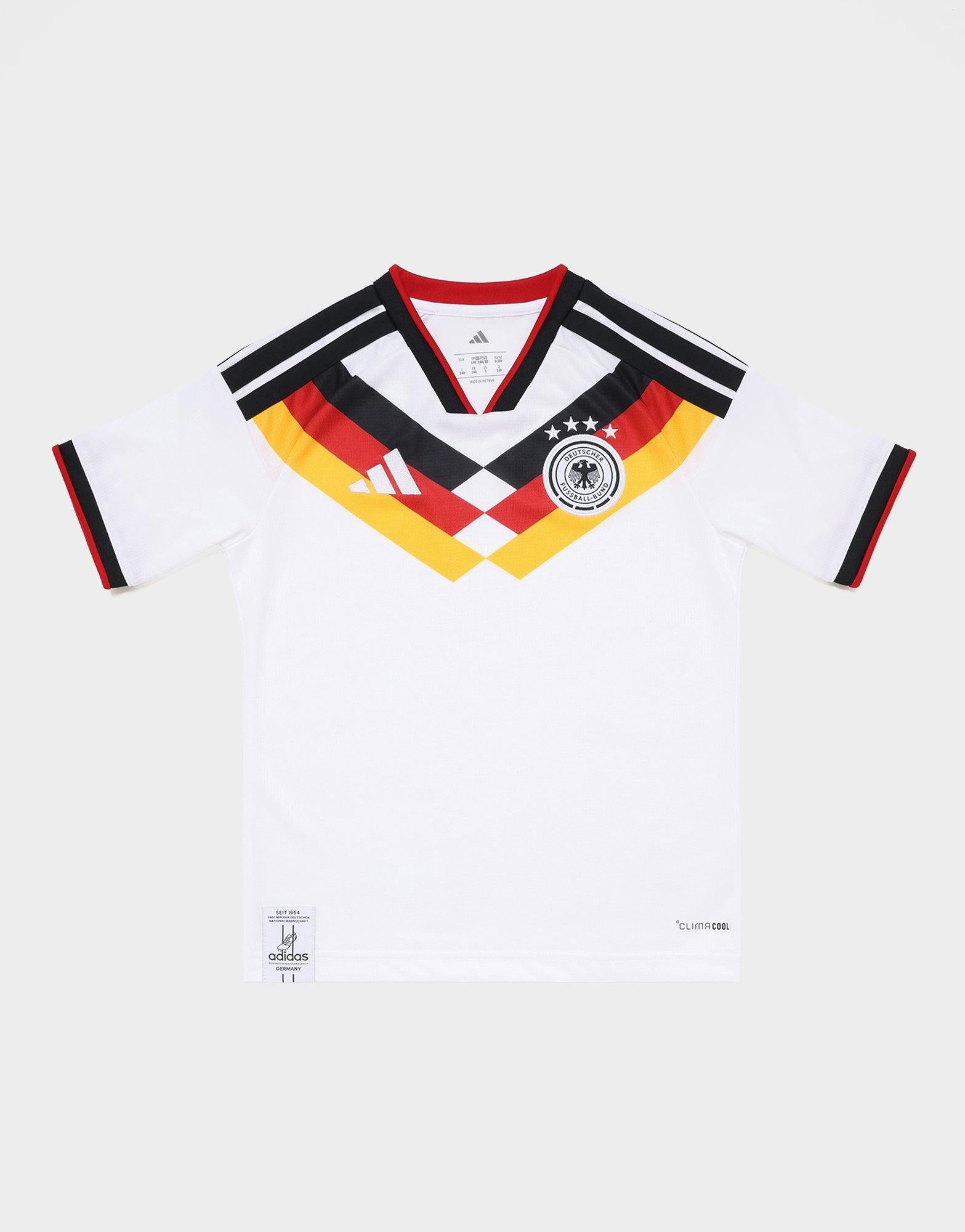 เสื้อฟุตบอลชุดเหย้าเด็กโต Germany 2026/27