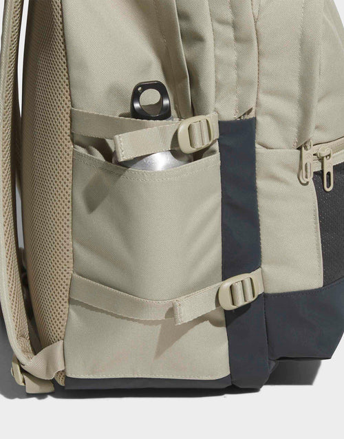 กระเป๋าสะพายหลัง Utility Multi Pocket