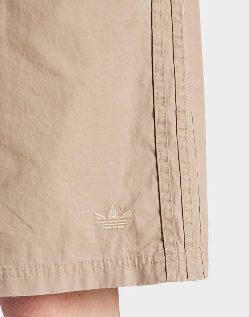 กางเกงขาสั้นผู้ชาย Wide Leg Bermuda