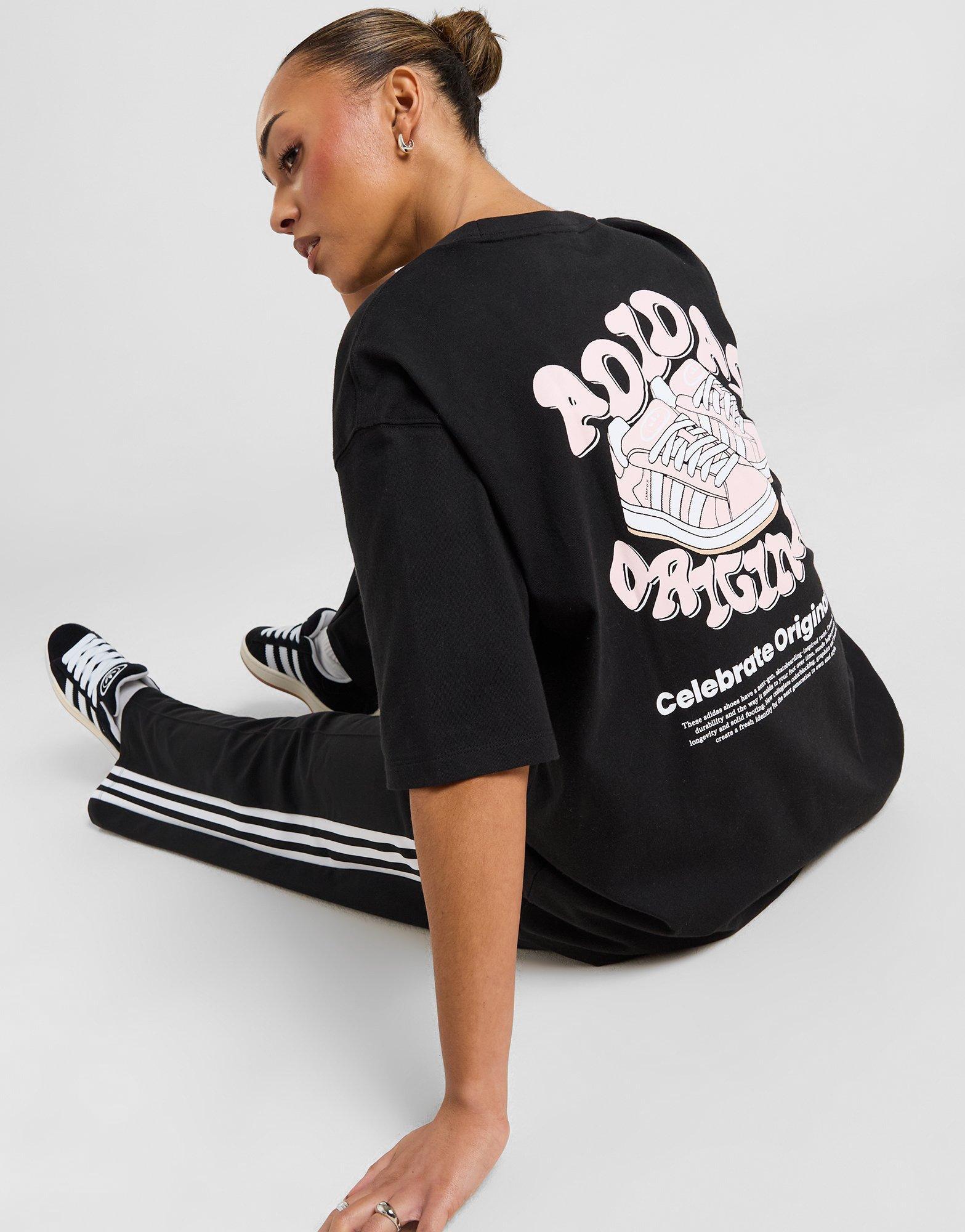เสื้อยืดผู้หญิง Footwear Graphic Oversized