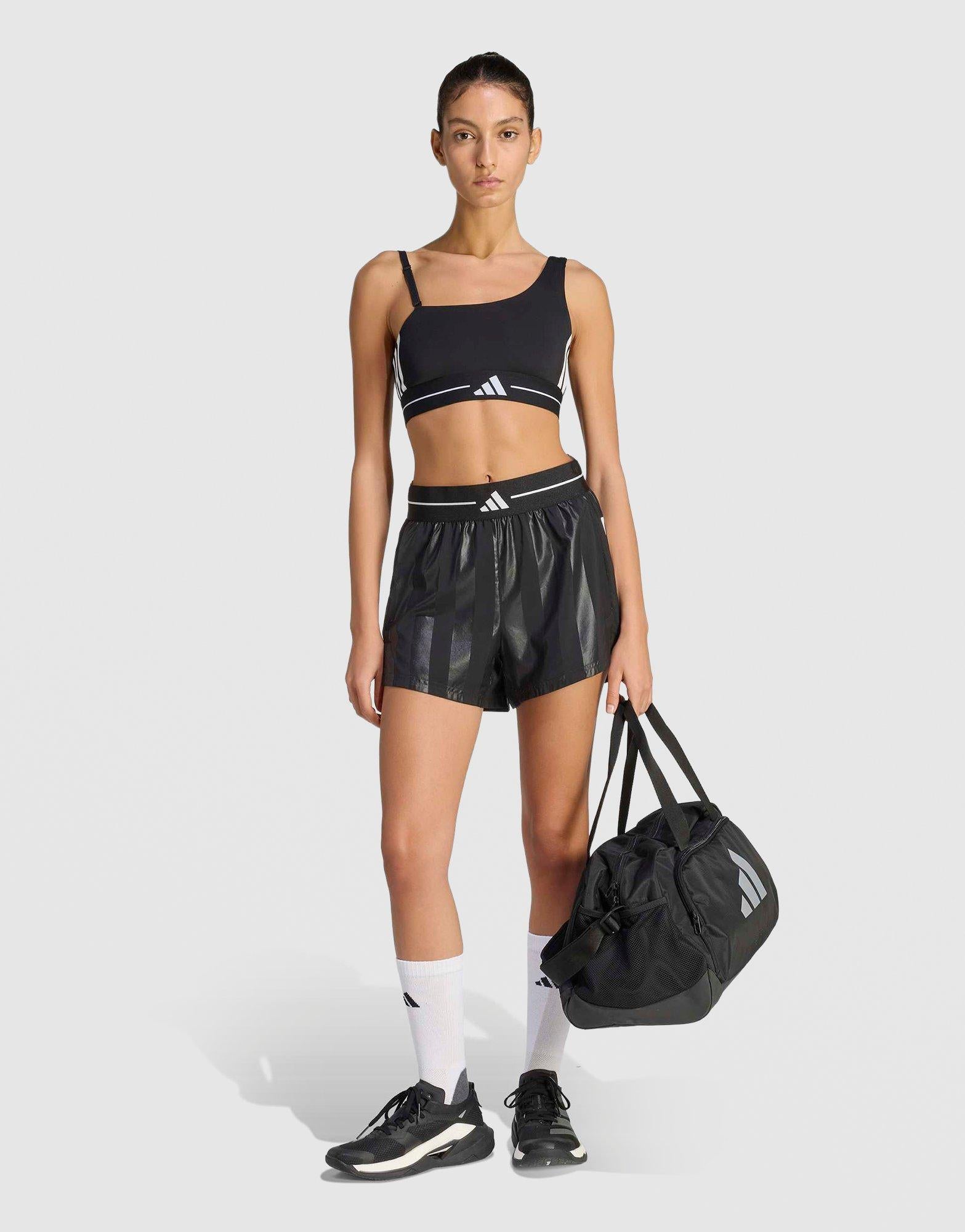 สปอร์ตบราผู้หญิง Hyperglam 3-Stripes