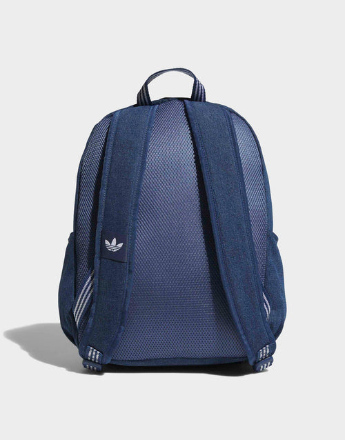 กระเป๋าสะพายหลัง Adicolor Classic Denim (23.1L)