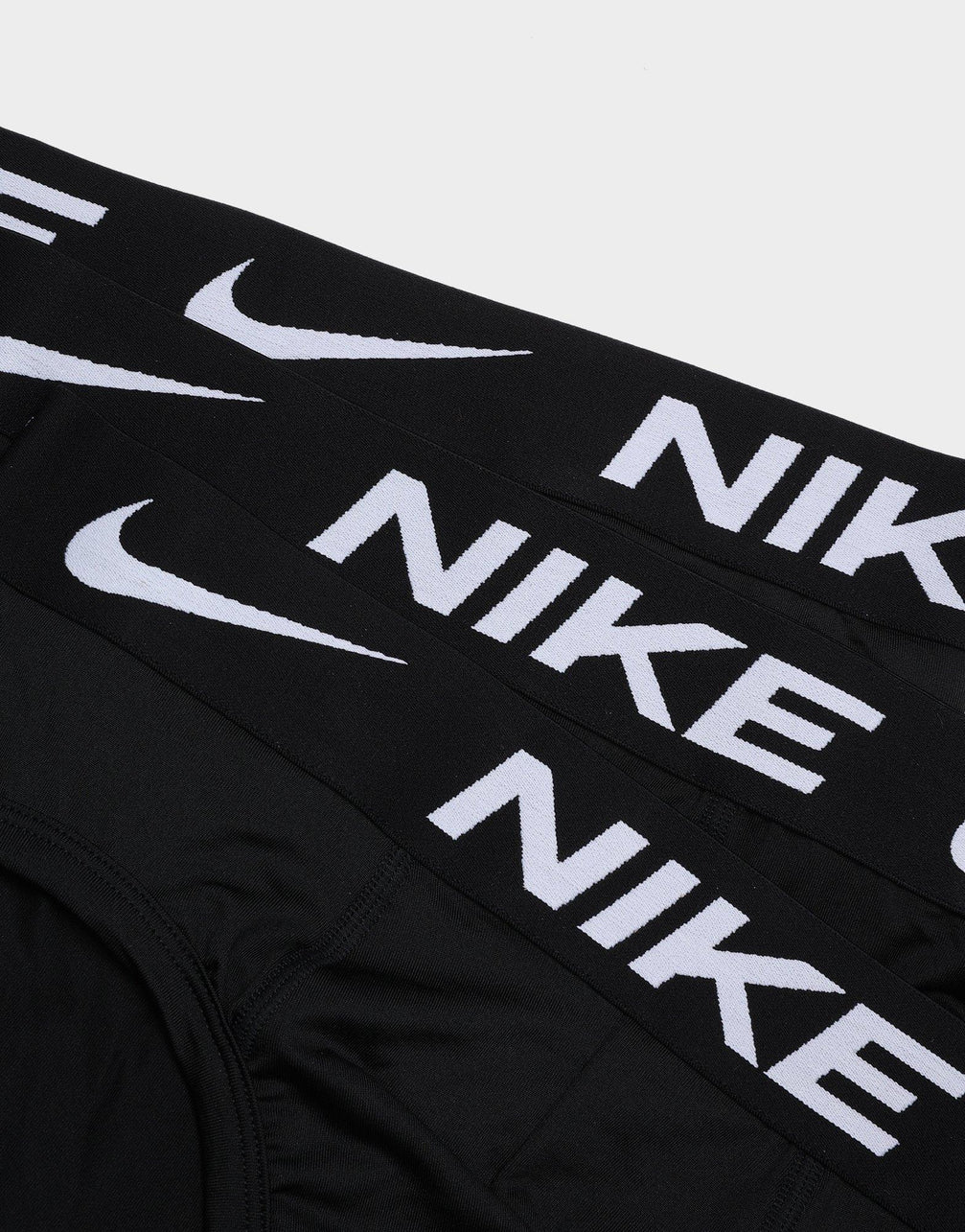 กางเกงชั้นในชาย Essential Micro Hip (แพค 3) – JD Sports ประเทศไทย