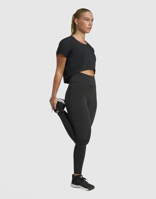 เสื้อแขนสั้นผู้หญิง Power Workout Cropped 3-Stripes