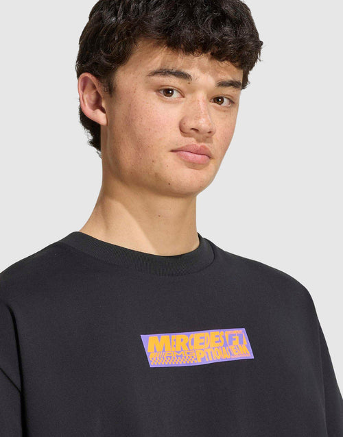 เสื้อยืด Mercedes - AMG Petronas F1 Team Lights On (Unisex)