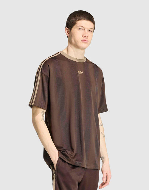 เสื้อฟุตบอลผู้ชาย Adicolor Jacquard