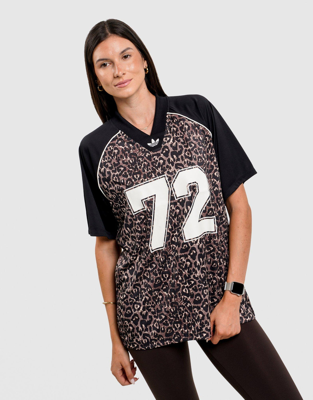 เสื้อยืดผู้หญิง Leopard Varsity