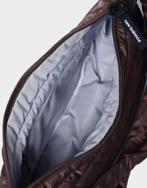 กระเป๋า Puffer Hobo