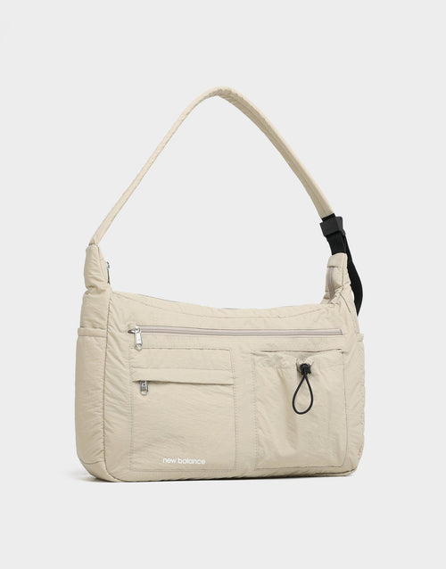 กระเป๋า Utility Crossbody