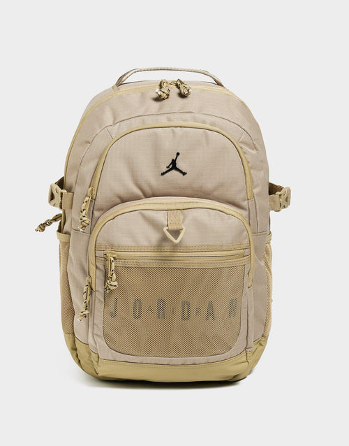 กระเป๋าสะพายหลัง Blacktop (25L)