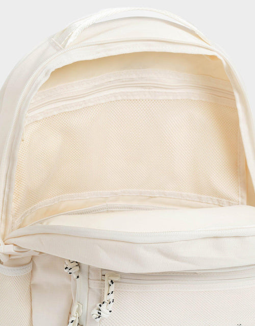 กระเป๋าสะพายหลัง Blacktop (25L)