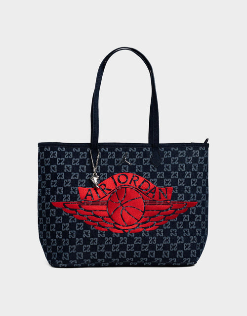 กระเป๋า Monogram Tote (32L)