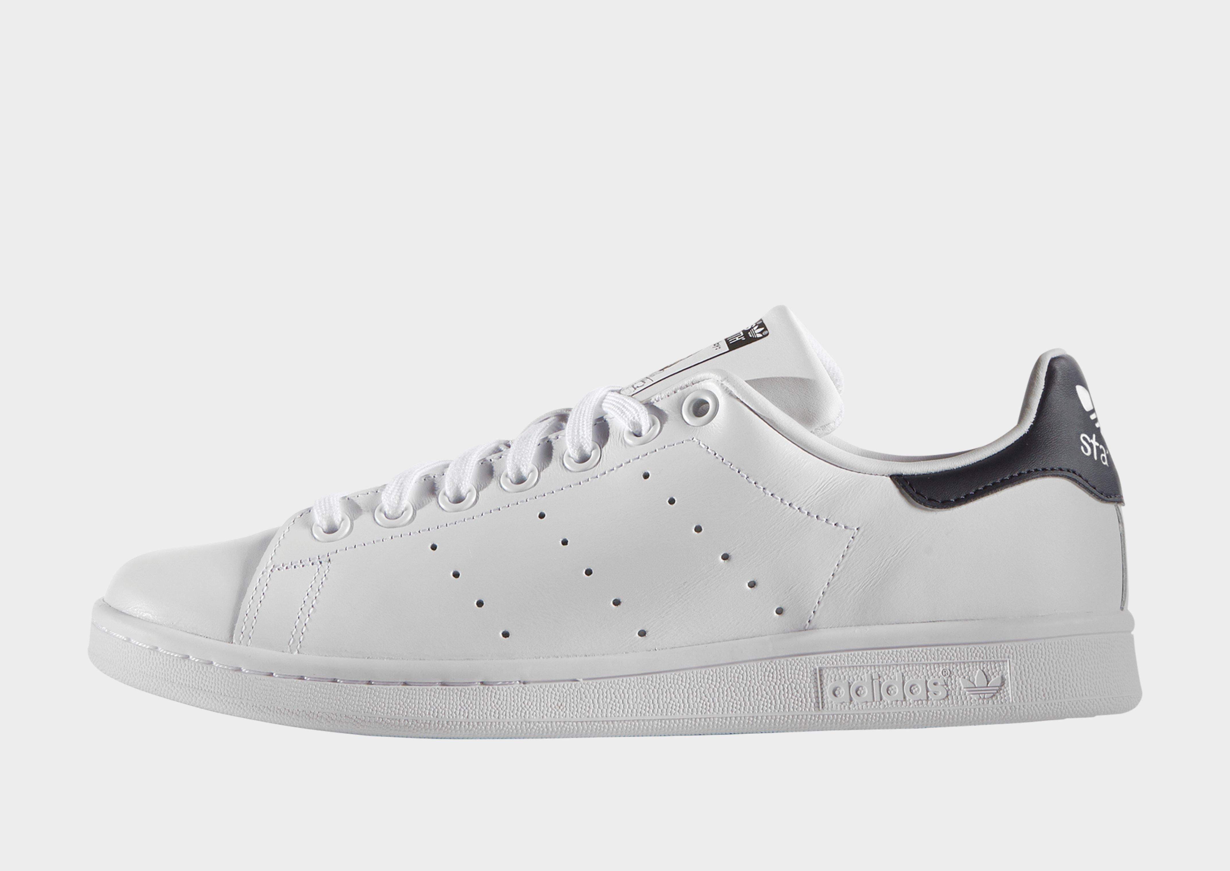 รองเท้าผู้หญิง Stan Smith