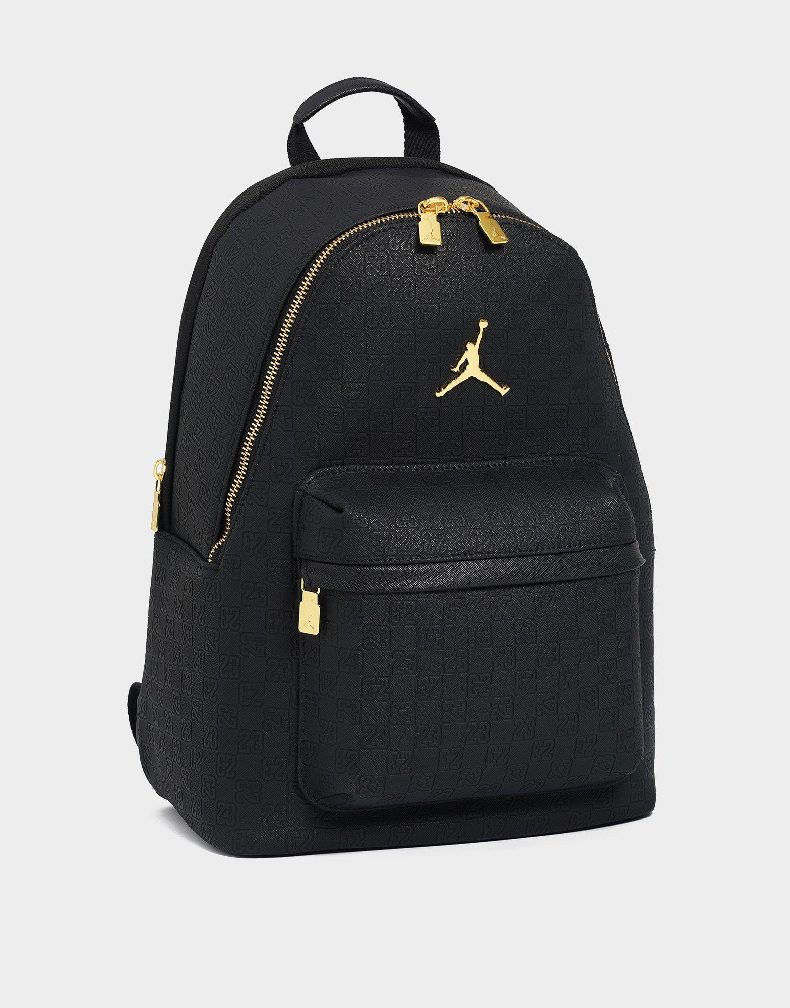 กระเป๋าสะพายหลัง Monogram (20L)
