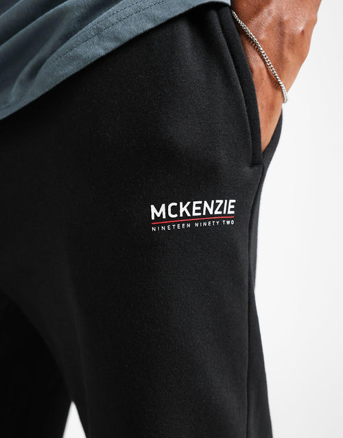 กางเกงขาสั้นผู้ชาย Essential Fleece