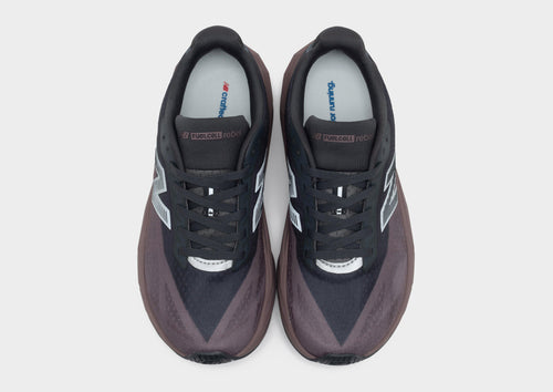 รองเท้าผู้ชาย FuelCell Rebel v5
