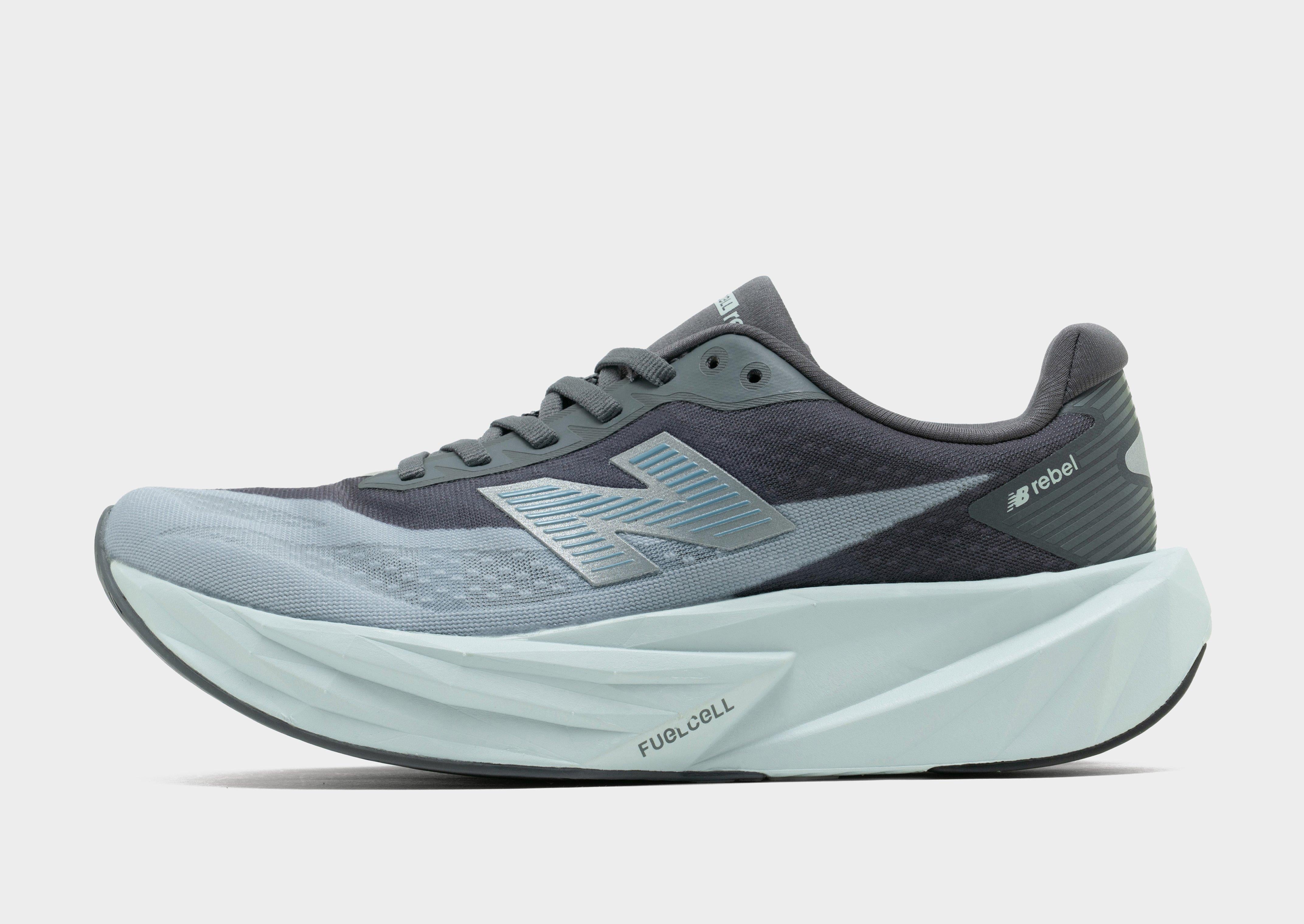 รองเท้าผู้ชาย FuelCell Rebel v5
