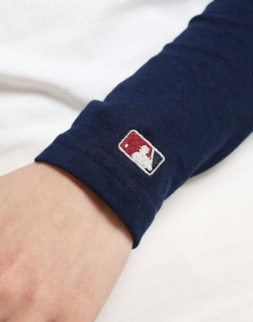 เสื้อแขนยาวผู้หญิง NY Yankees Raglan