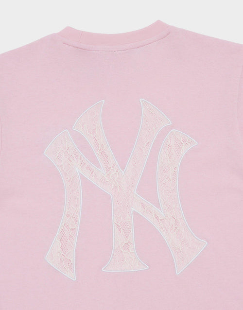 เสื้อยืดผู้หญิง Lace Applique NY Yankees