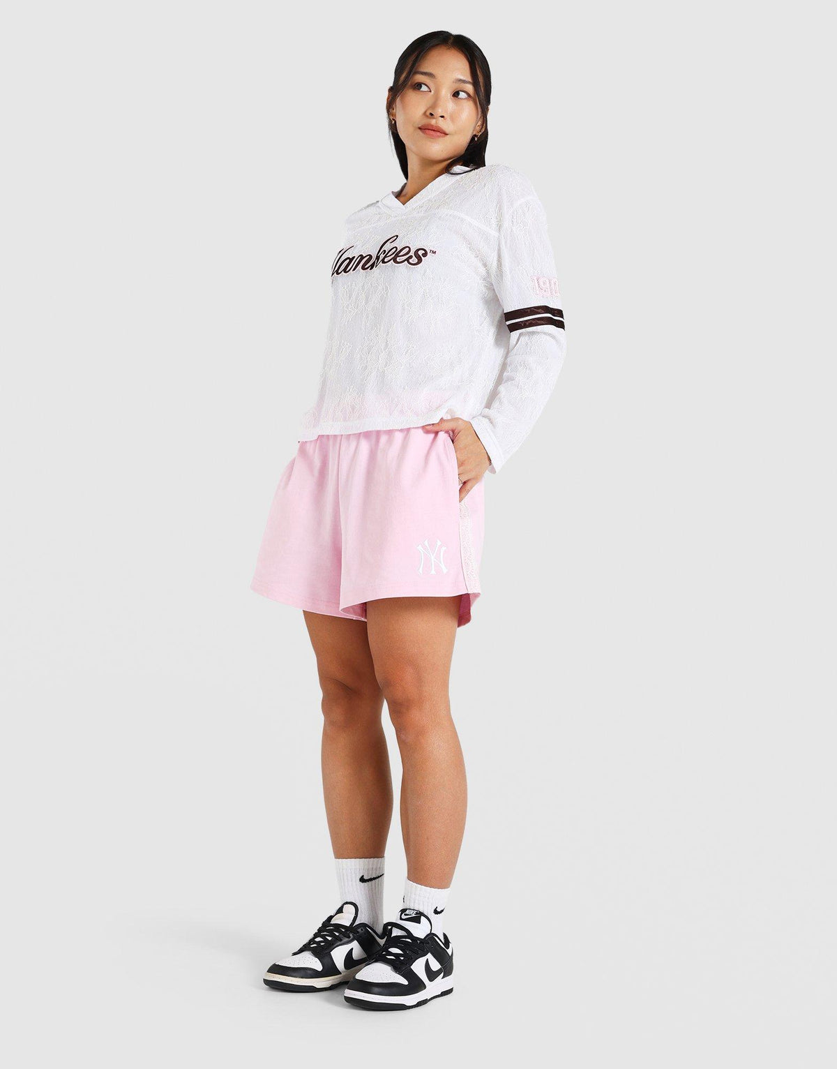 กางเกงขาสั้นผู้หญิง Lace Trim NY Yankees